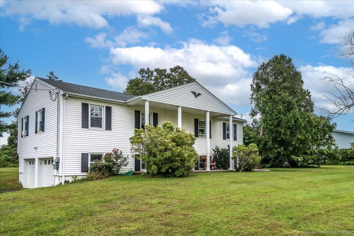 Property Photo: 11 Surrey Drive CT 06804