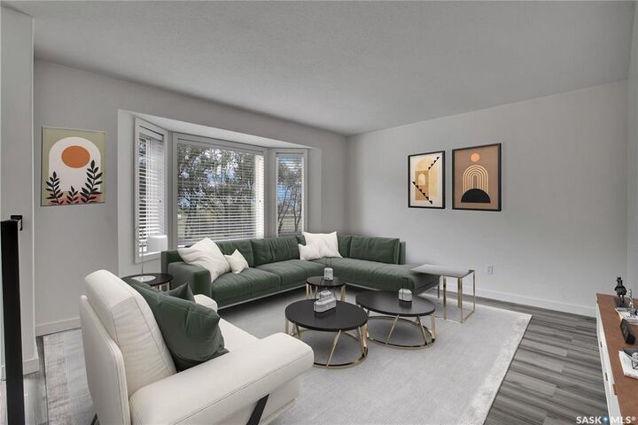 Property Photo: 404 North Railway Street W SK S0K 4S0