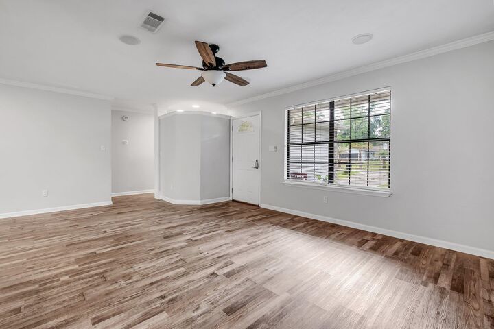 Property Photo:  172 Ann Circle  FL 32327 