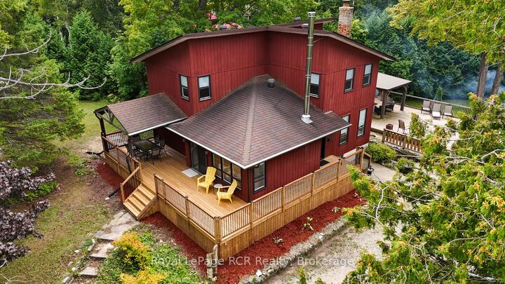 Property Photo:  340 Bryant Street  ON N0H 2T0 