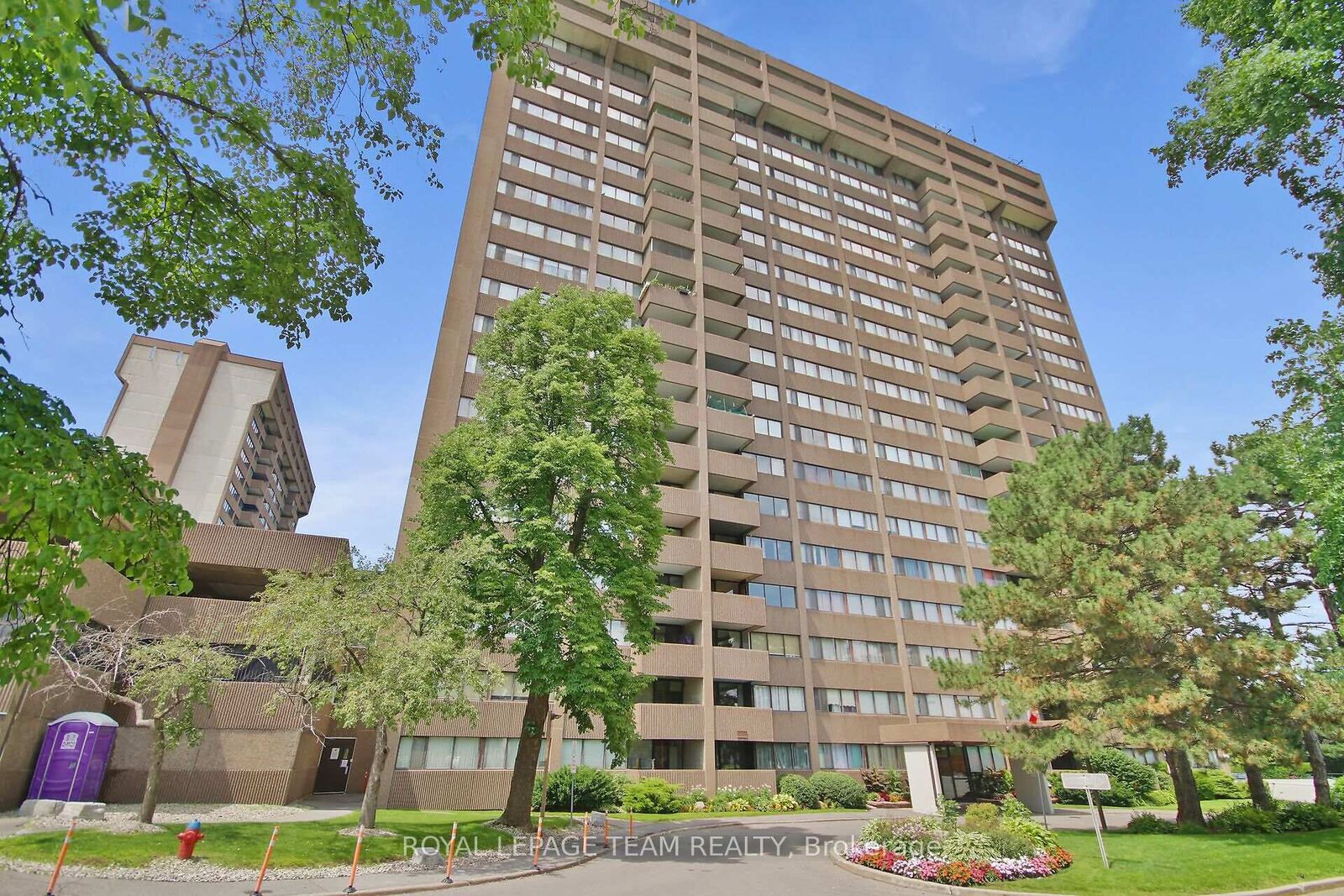 Property Photo:  1285 Cahill Drive 1808  ON K1V 9A7 