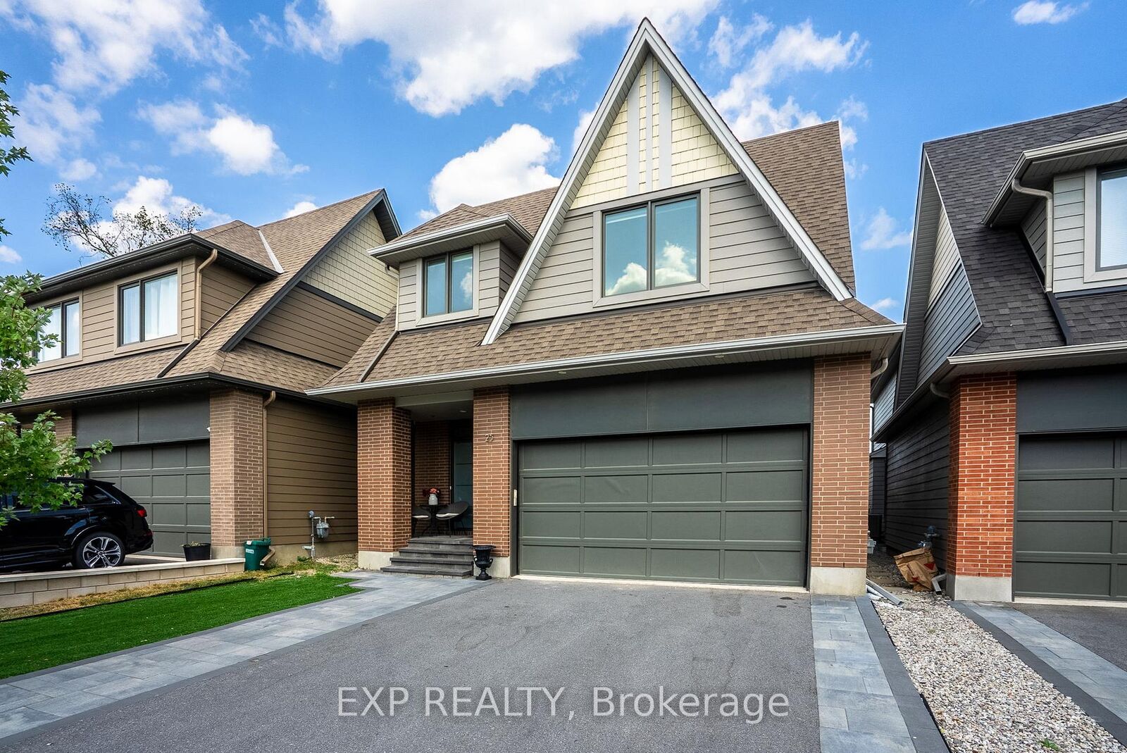 Photo de la propriété: 25 Stanhope Court ON K2J 6S2