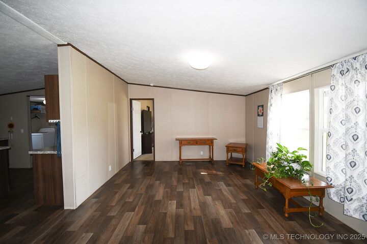 Property Photo:  40280 S 4542 Road  OK 74941 