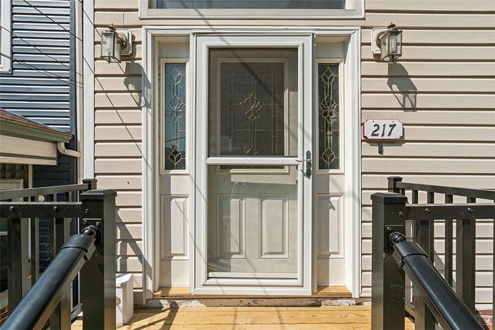 Property Photo:  217 Pennsylvania Ave  PA 15202 