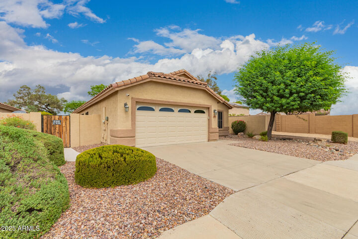 Property Photo: 6954 W Juniper Avenue AZ 85382