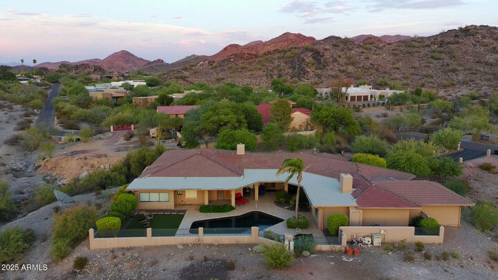 Property Photo: 8780 N Arroya Grande Drive AZ 85028
