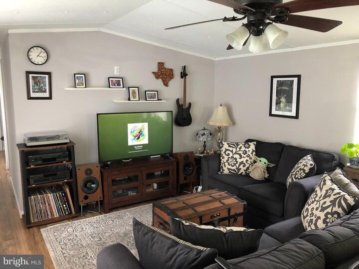 Property Photo: 107 Chesapeake Mobile Court MD 21076