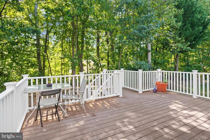 Property Photo:  2620 Cast Off Loop  VA 22191 