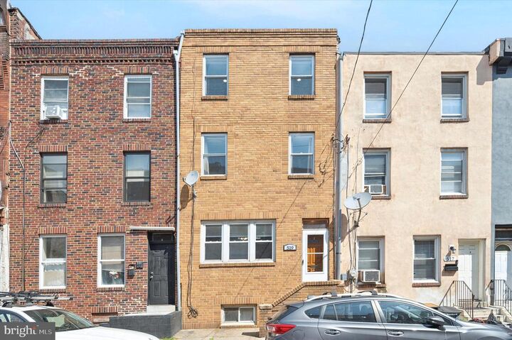 519 Dickinson Street  Philadelphia PA 19147 photo