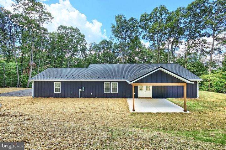 Property Photo: 12109 Woodland Drive PA 17322