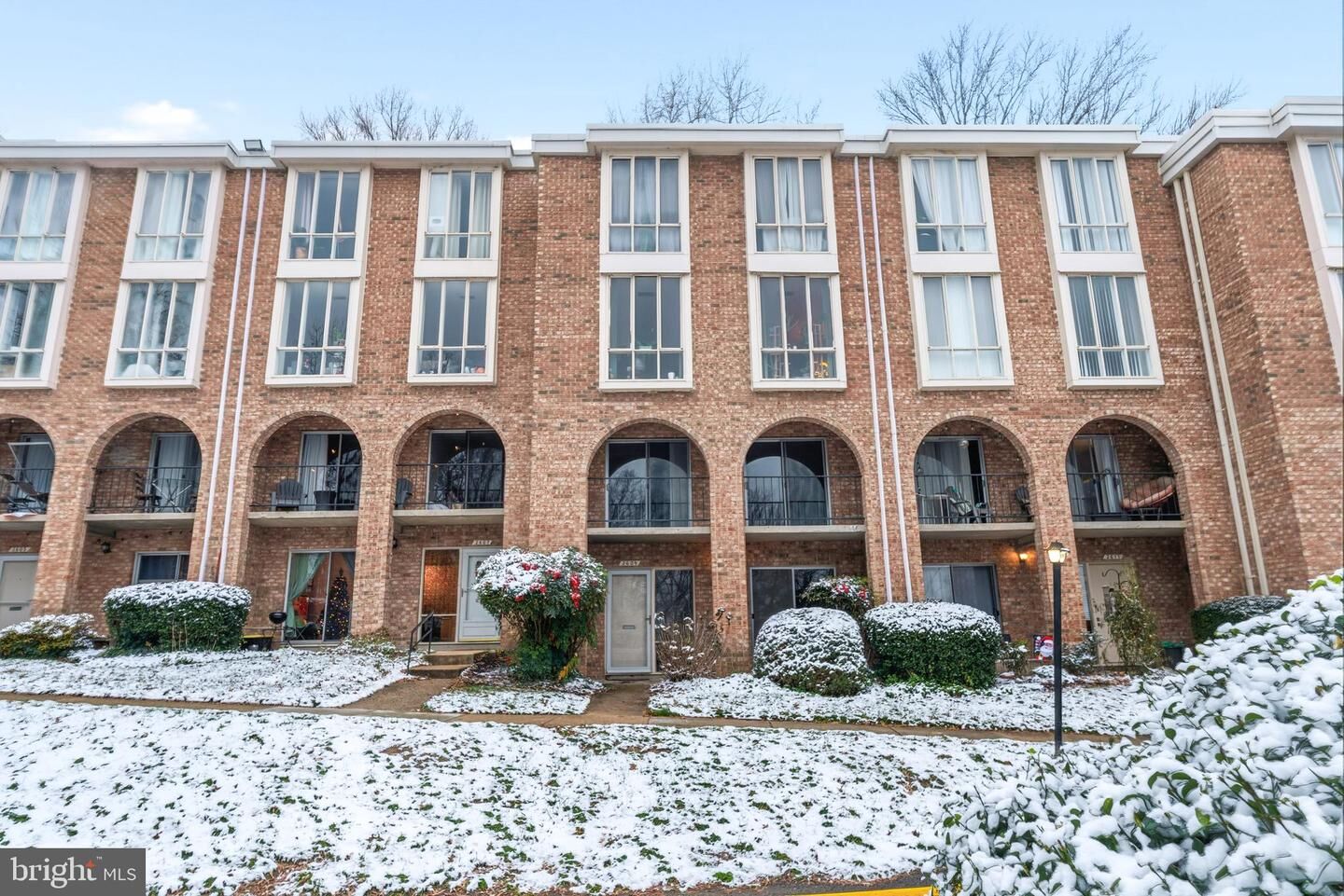 Property Photo: 2609 Wagon Drive 354 VA 22303