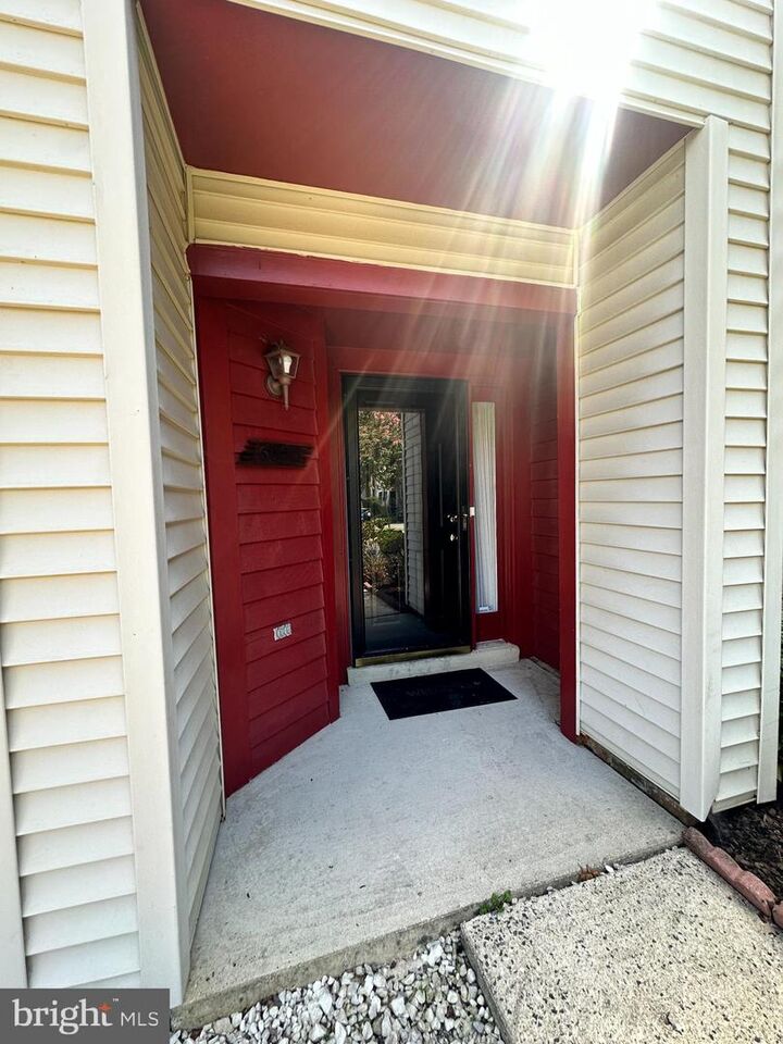 Property Photo: 6025 Crocus Court VA 22310
