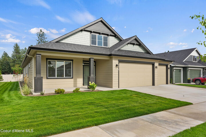 Property Photo:  1426 N Stono Ct  ID 83854 