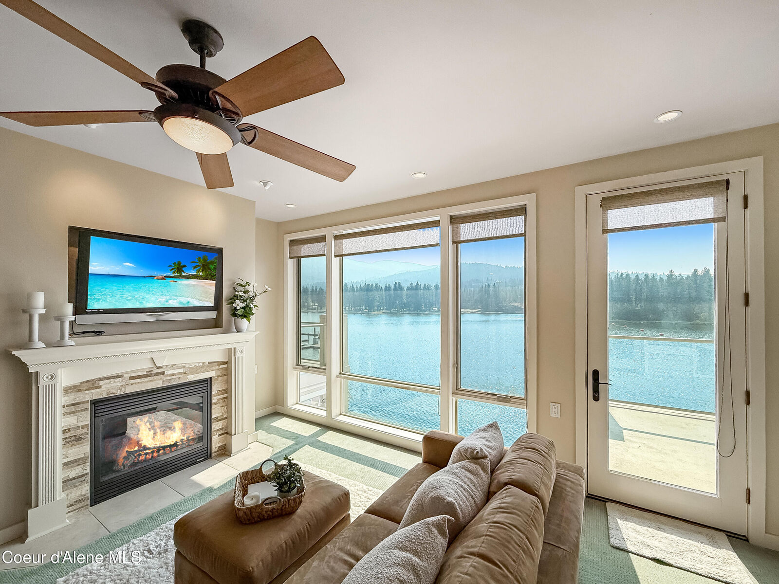 Property Photo: 415 W Waterside Dr 404 ID 83854