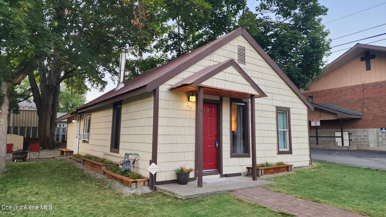 Property Photo: 211 E Birch Ave ID 83814