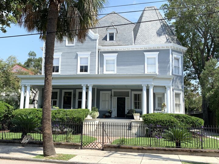52 S Battery E  Charleston SC 29401 photo