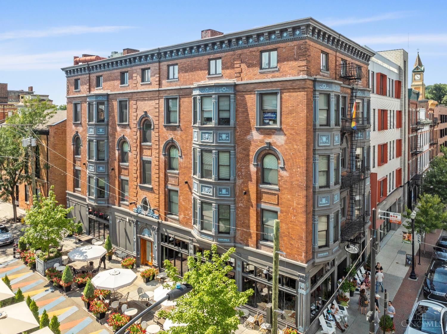 Property Photo: 1501 Vine Street OH 45202