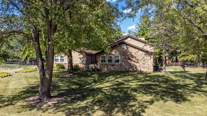 1074 Willow Lane  Mason OH 45040 photo