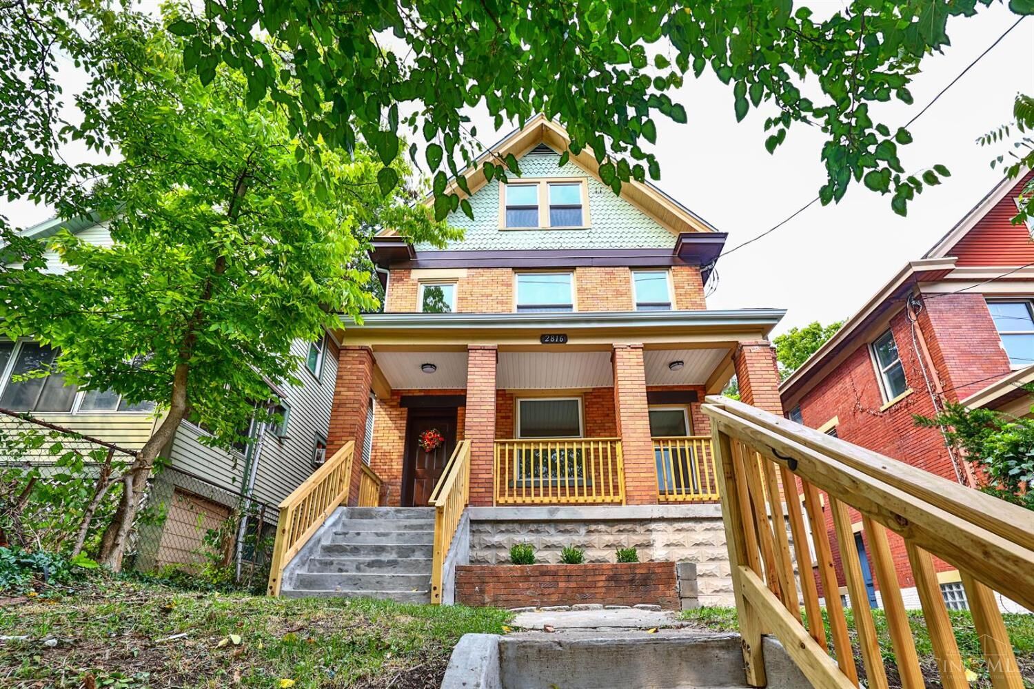 Property Photo:  2816 Warsaw Avenue  OH 45205 