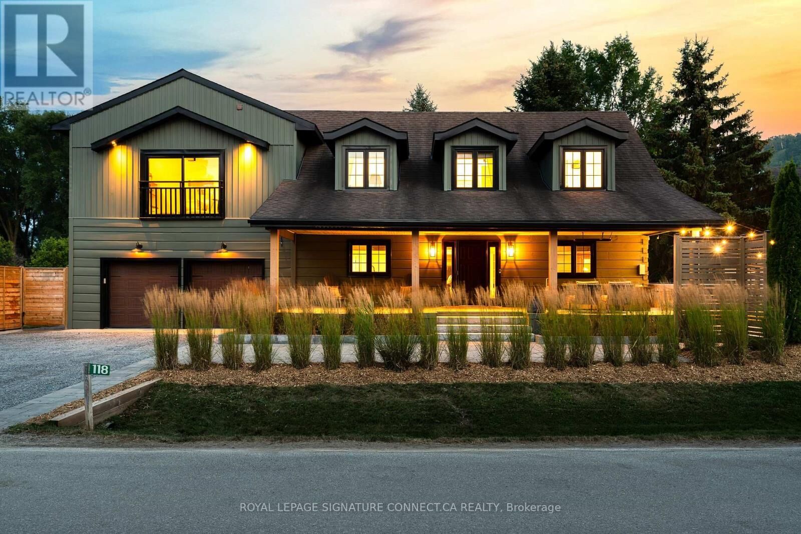 Property Photo:  118 Settlers Way  ON L9Y 0N9 