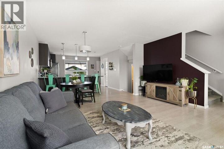 Photo de la propriété:  8012 Canola Avenue  SK S4Y 0E7 