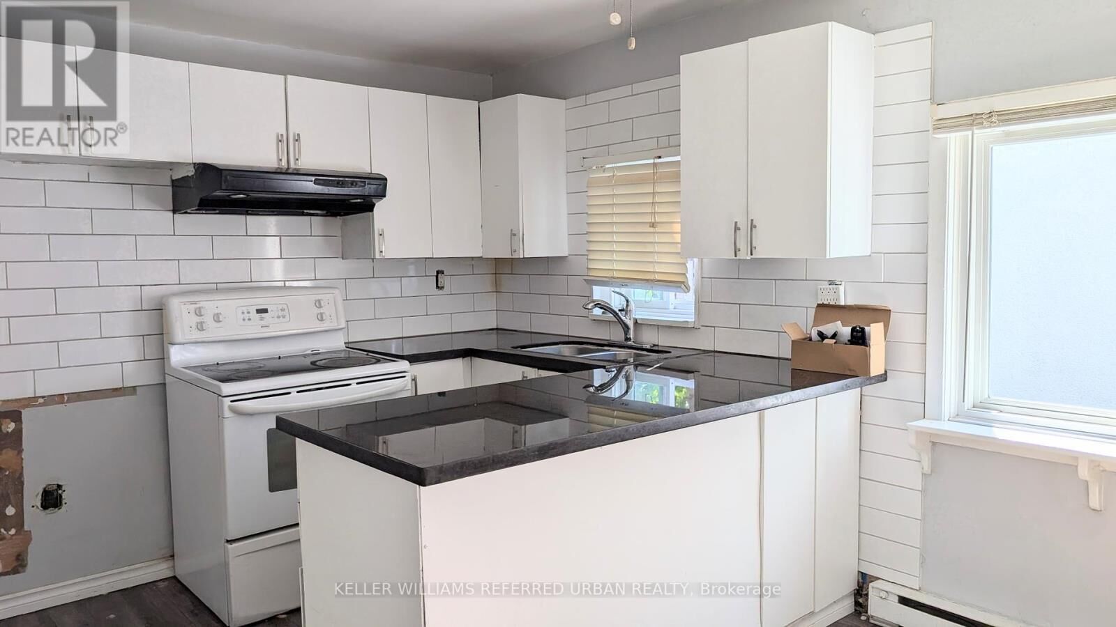 Property Photo:  17 Churchill Street  ON L2S 2P3 