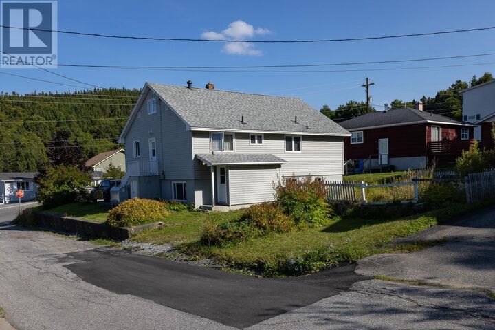 Property Photo:  44 Allens Road  NL A2H 3V1 