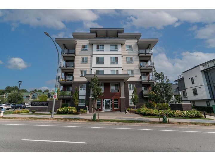Property Photo: 1514 McCallum 408 BC V2S 8A3