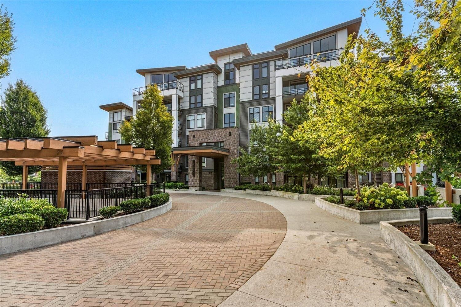 Property Photo:  45510 Market Way 202  BC V2R 6E1 