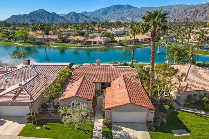 48511 Via Encanto  La Quinta CA 92253 photo