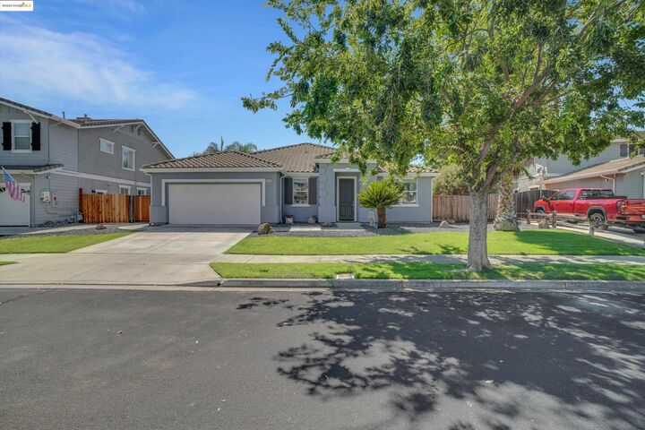 Property Photo: 524 Edgefield St CA 94513