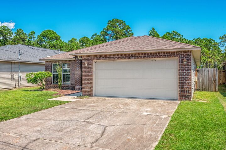Property Photo: 2222 Pawnee Drive FL 32566