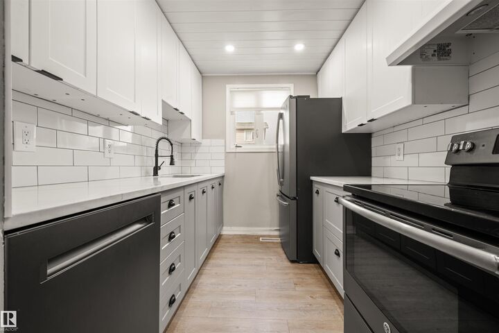 Property Photo: 18317 66 Avenue NW AB T5T 1Z5