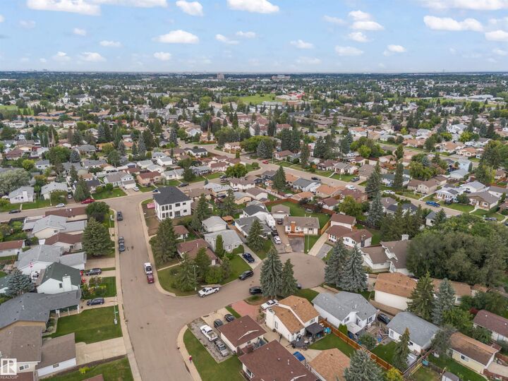 Property Photo: 3528 13 Avenue NW AB T6L 3B3