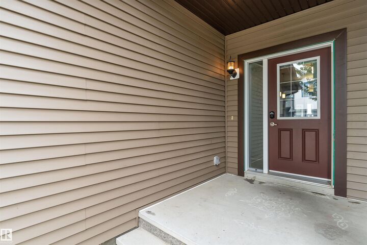 Property Photo: 8209 217 Street NW 35 AB T5T 6Z4