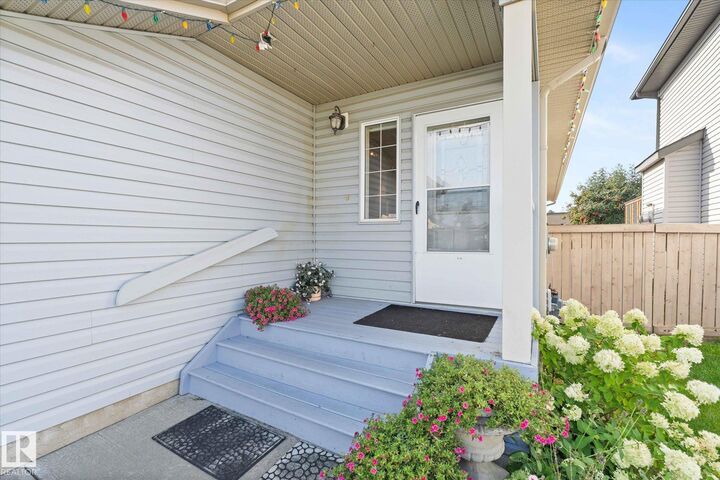 Photo de la propriété: 7 Egerland Place AB T7X 2W5