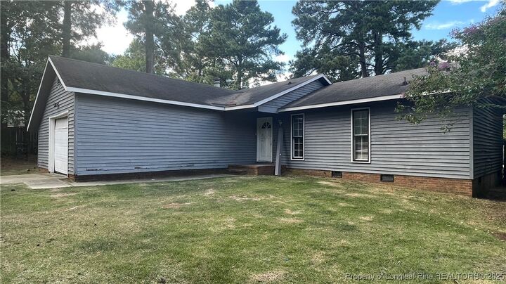 Property Photo: 4504 Windcross Court NC 28314