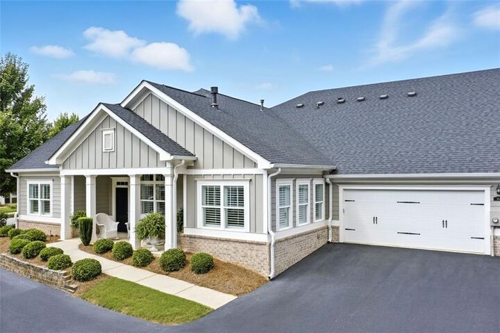 Property Photo:  354 Cherokee Station Circle  GA 30188 