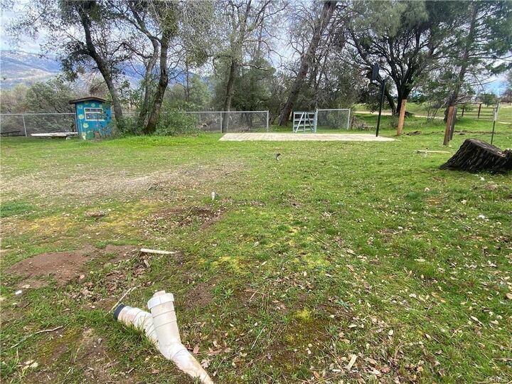 Property Photo:  56446 Road 200  CA 93643 