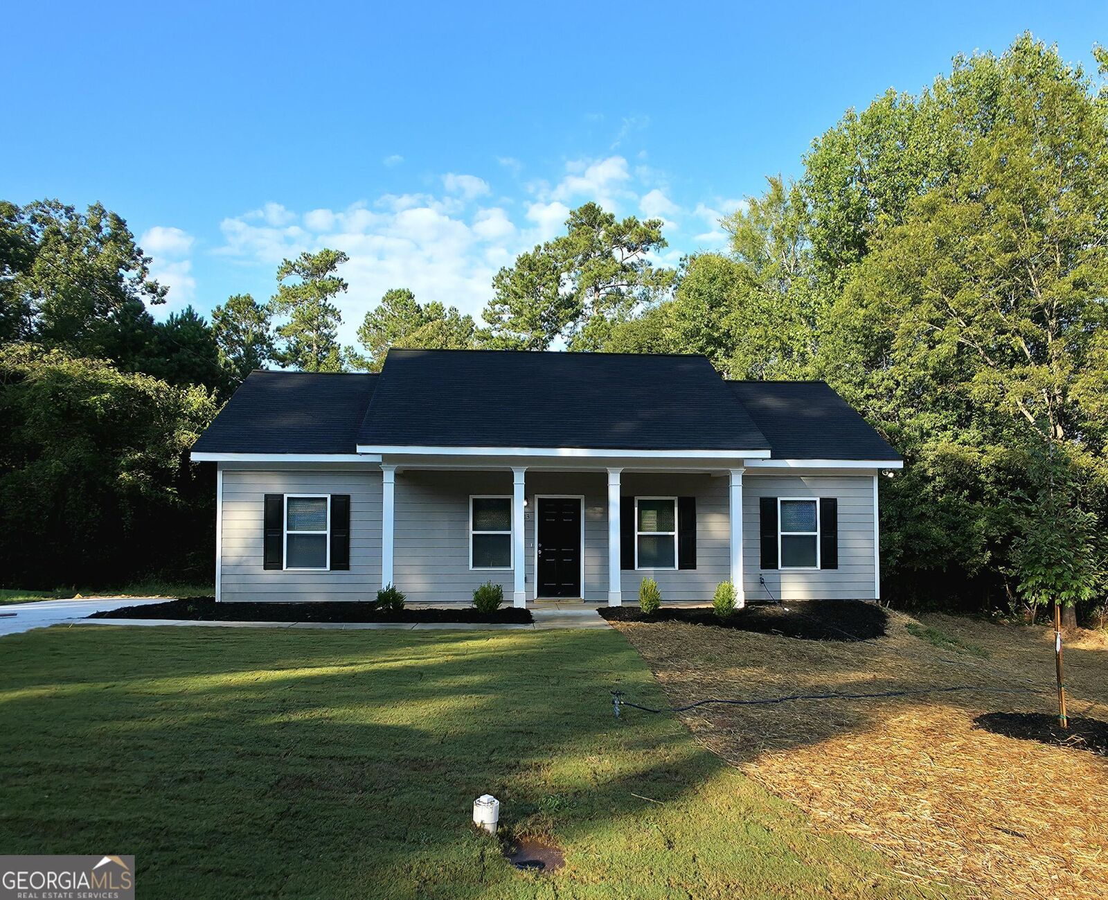 Property Photo:  123 Martin Court  GA 30601 