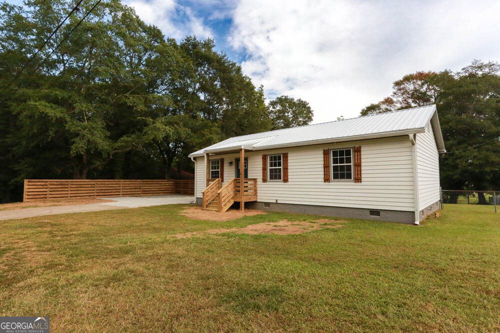 Property Photo:  810 Fertilla Street  GA 30117 