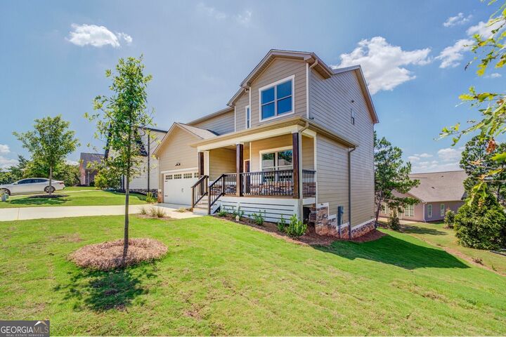 Property Photo: 9183 Golfview Circle GA 30014