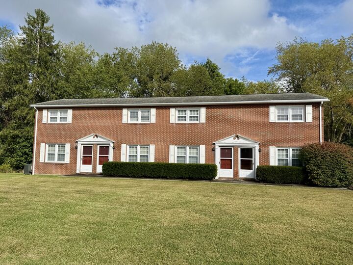 648 Farm Rd  Lewisburg WV 24901 photo