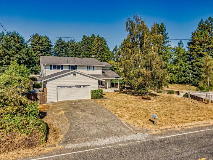 Property Photo: 1550 Hatchery Road CA 95521