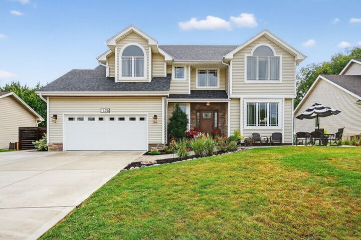 Property Photo:  1525 NW 122nd Street  IA 50325 