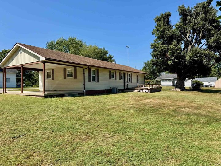 Property Photo:  500 S Center Street  IN 47649 