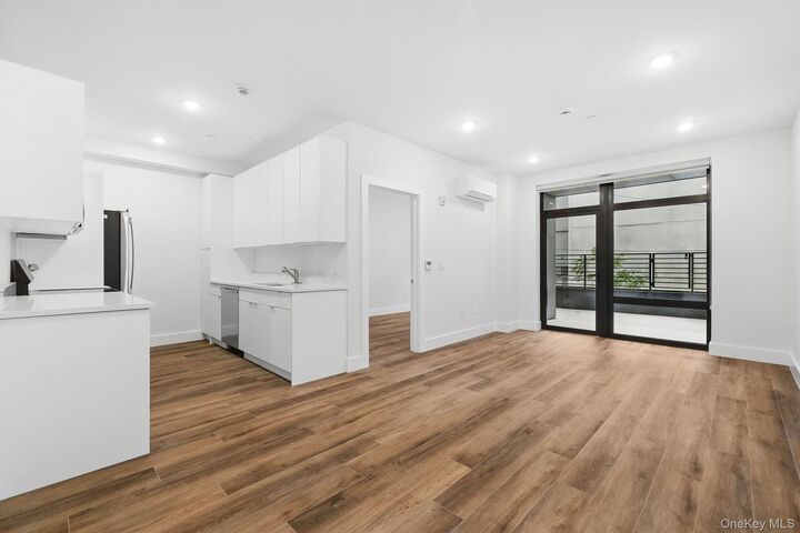 Property Photo:  199 E Post Road 303  NY 10601 