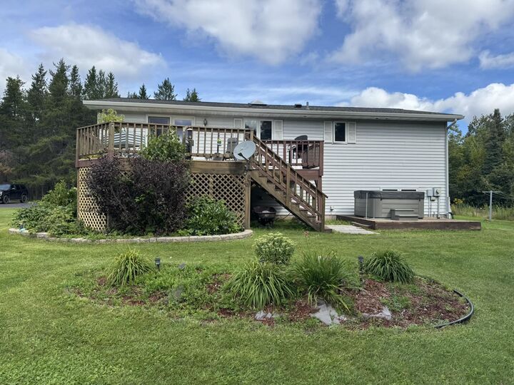 Property Photo: 2064 Waldo Rd MN 55616