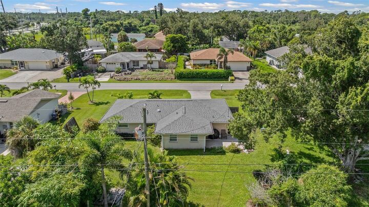 Property Photo: 80 Loyola Road FL 34293