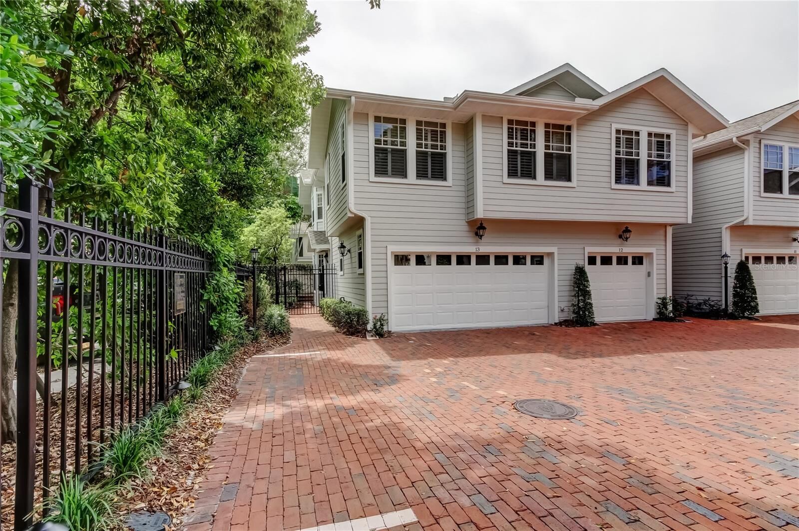 Property Photo: 2920 W El Prado Boulevard 13 FL 33629